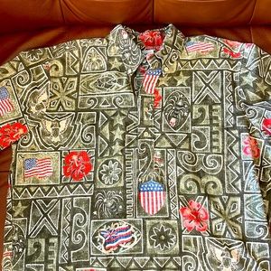 reyn spooner Aloha Shirt. Size Large. American flag
